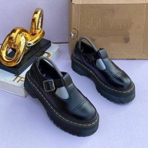 classic men's corporate shoes