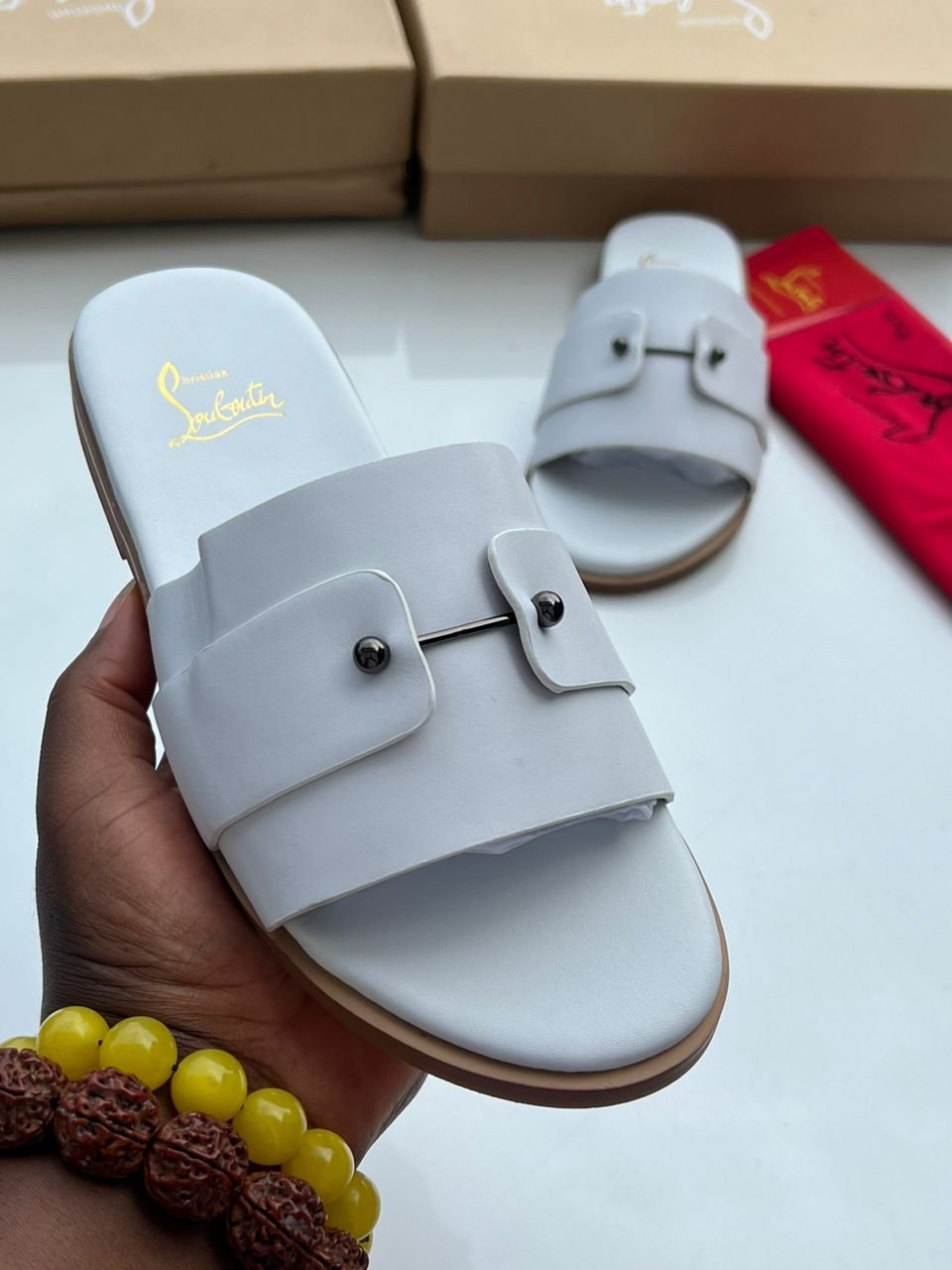 Classic men's slippers