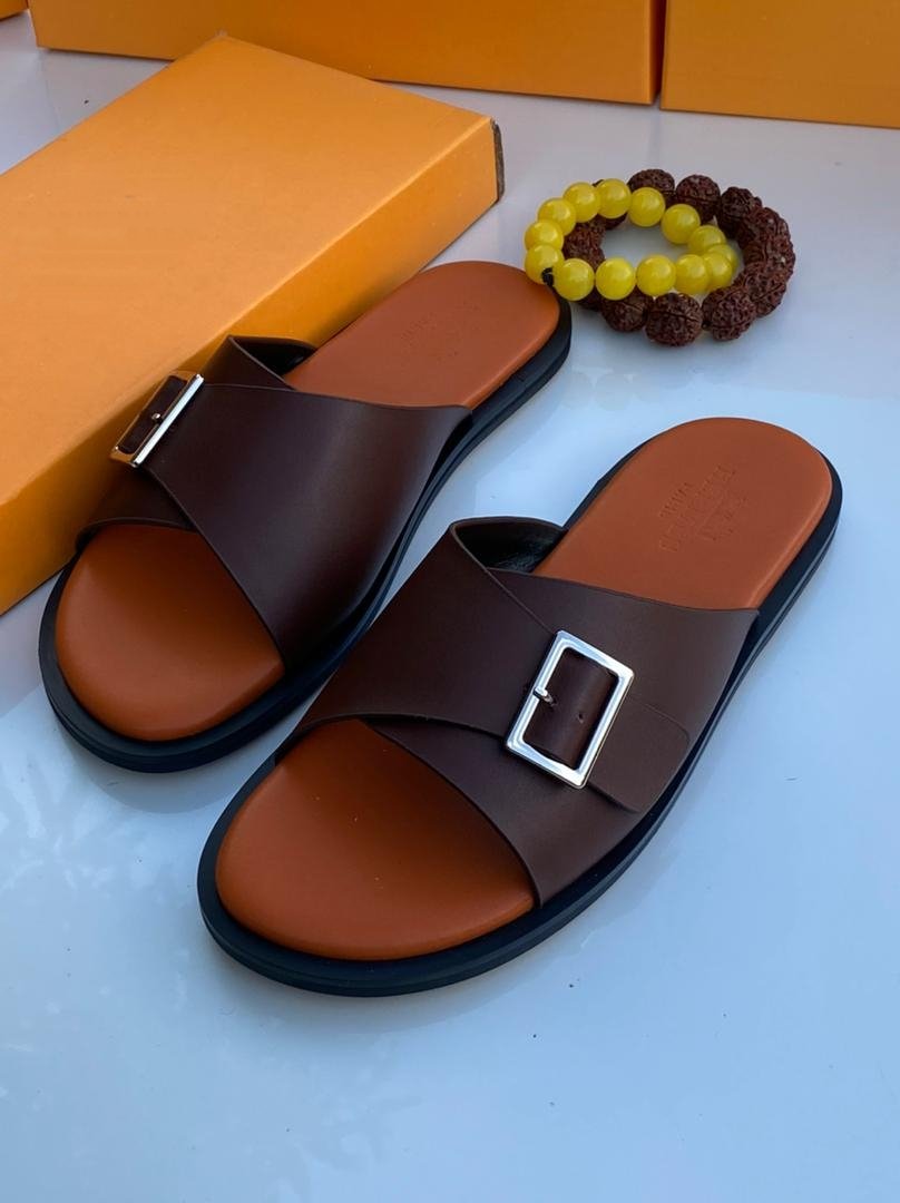 Classic men's slippers - Image 2