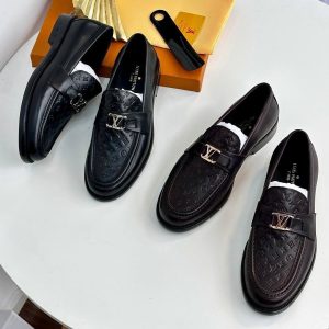 Classic men's corporate shoes